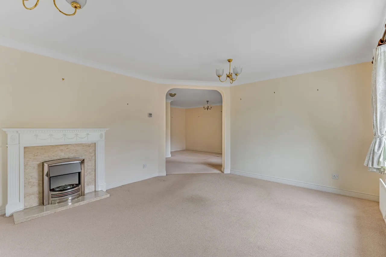 Grove Road, Ilkley, LS29, photo 7
