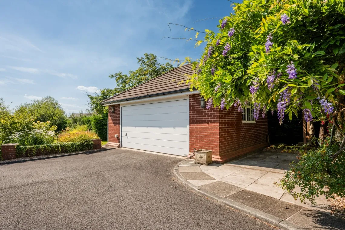 Lancaster Lane, Parbold, WN8, photo 41