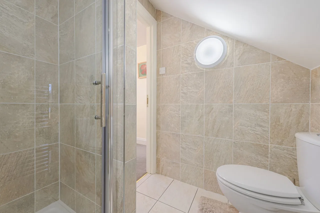 Rowthorn Close, Streetly, photo 25
