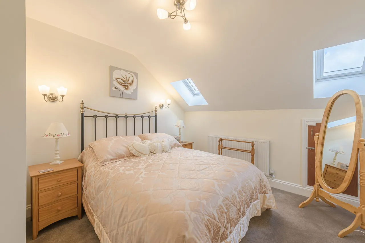 Rowthorn Close, Streetly, photo 22