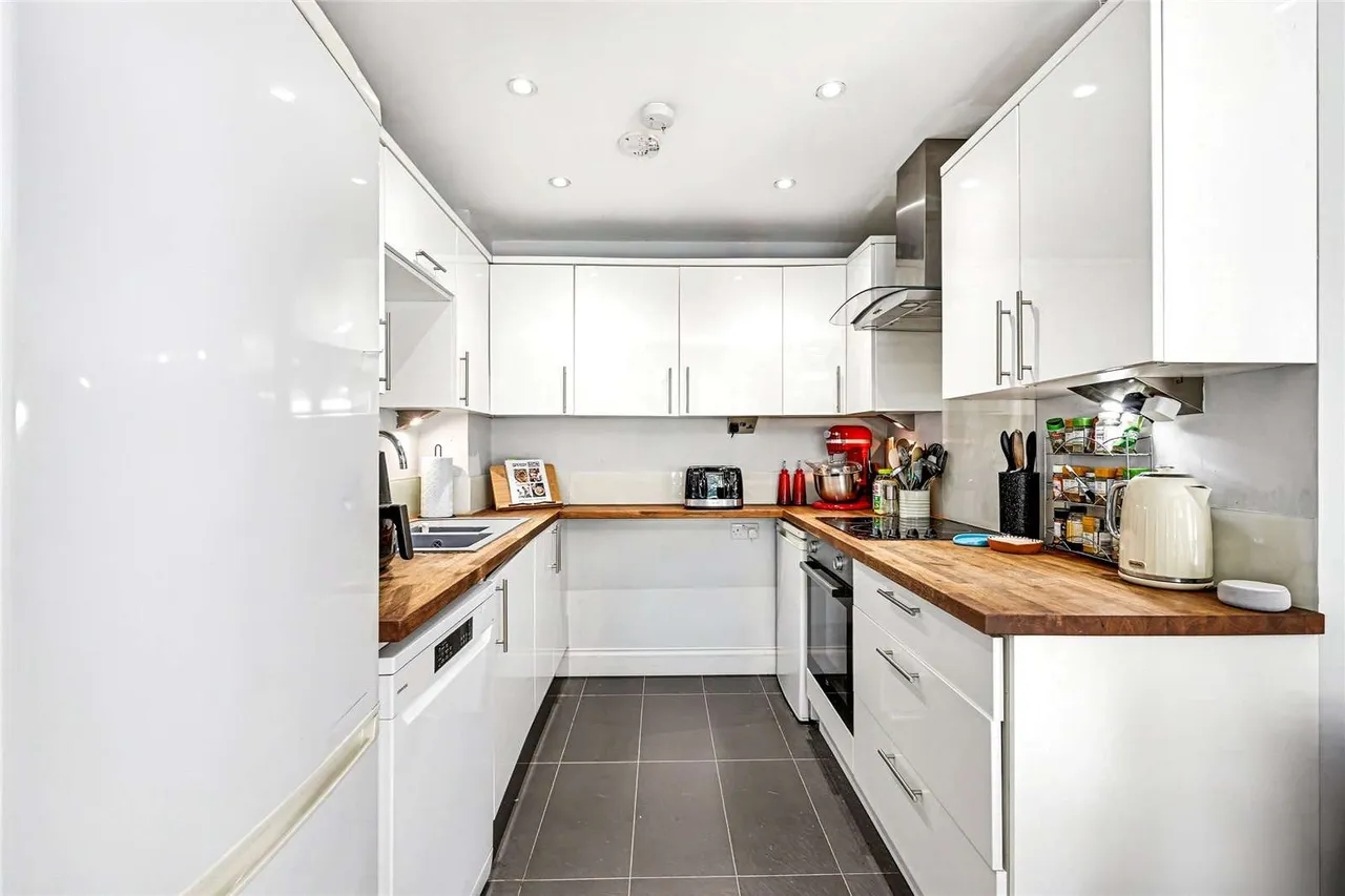 Aynhoe Road, London, W14 0QA, photo 9