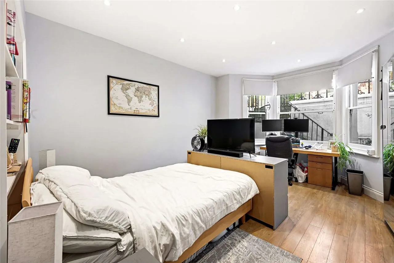 Aynhoe Road, London, W14 0QA, photo 10