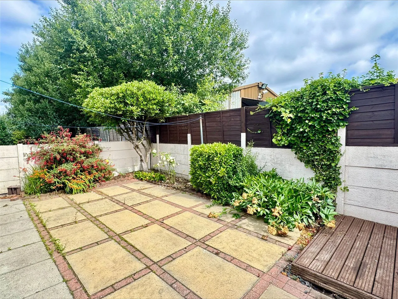 Kathan Close, Newbold, OL16, photo 9
