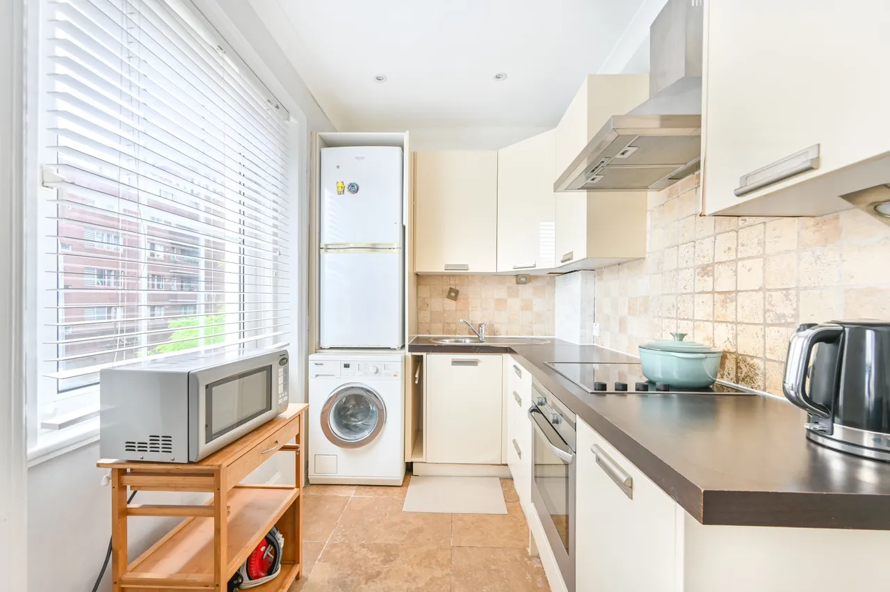 Top Floor, 9 Holland Road, London, photo 11