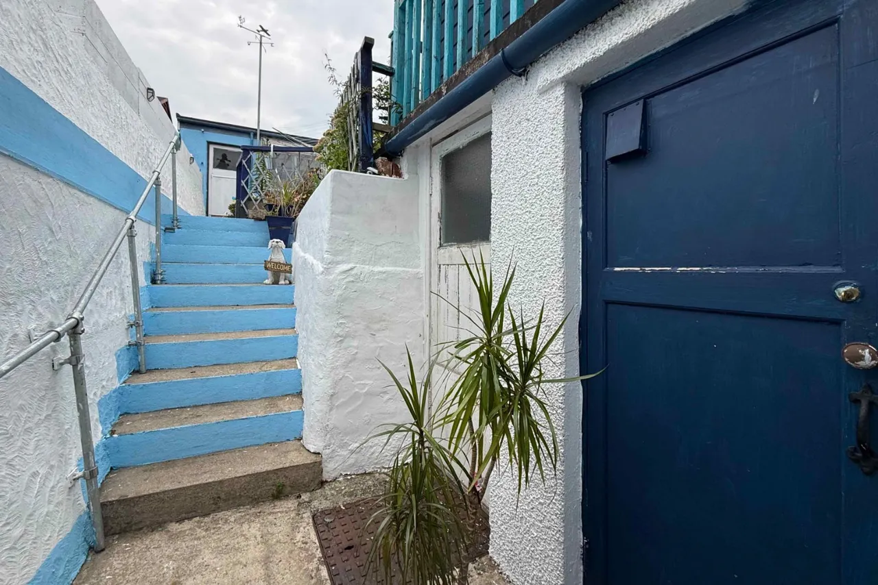 Bethesda Street, Amlwch, photo 15