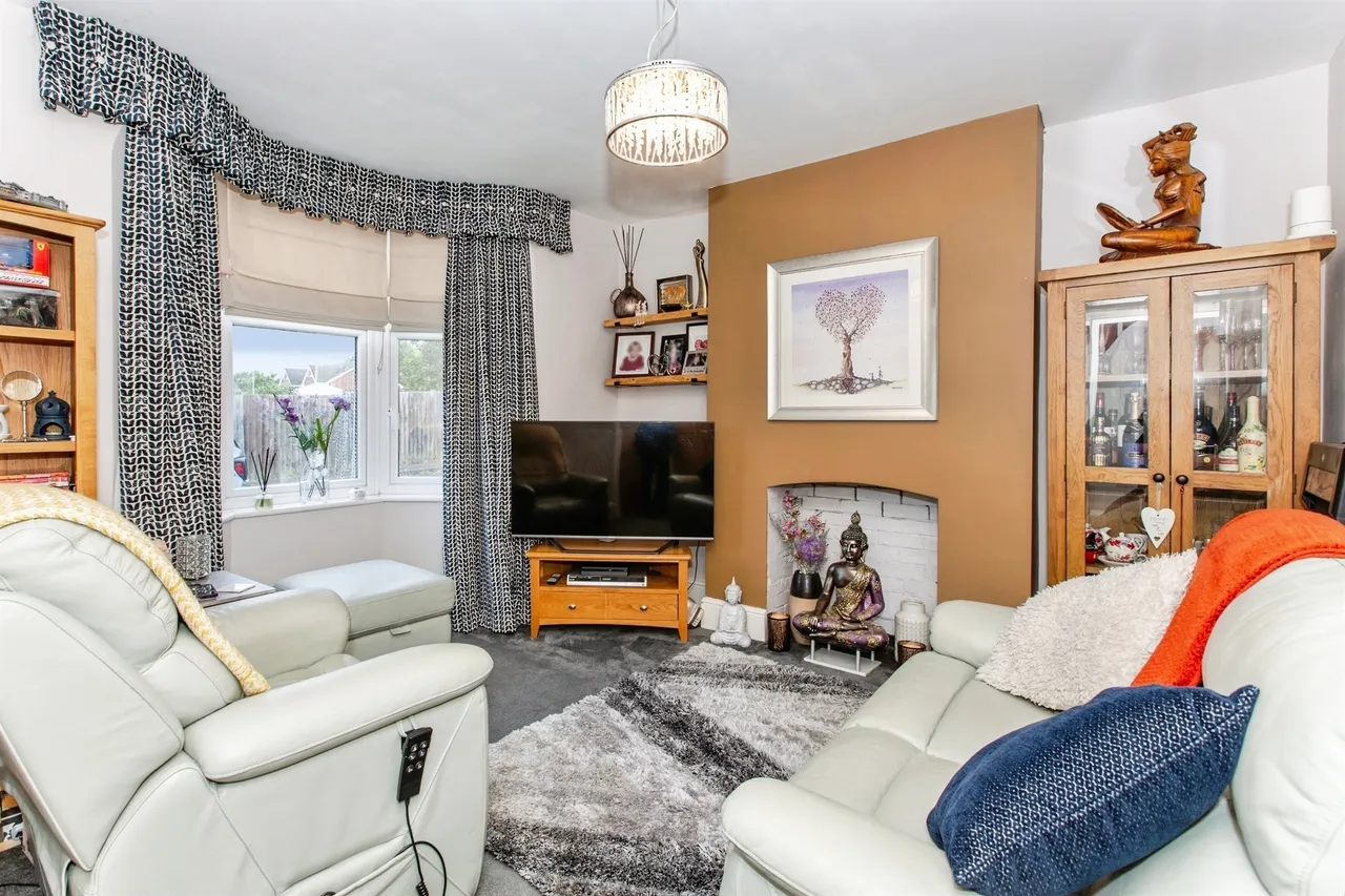 Highfield Road, Kettering, NN14, photo 4
