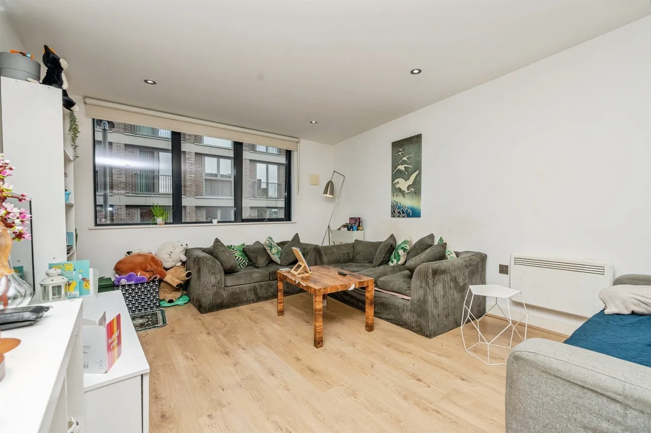 Wrentham Street, Birmingham, B5, photo 2