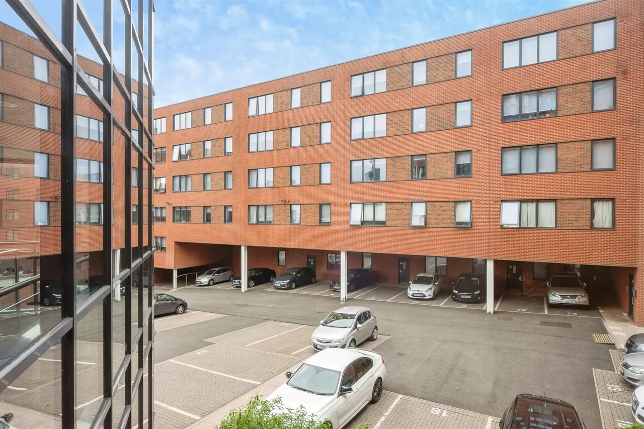 Wrentham Street, Birmingham, B5, photo 13