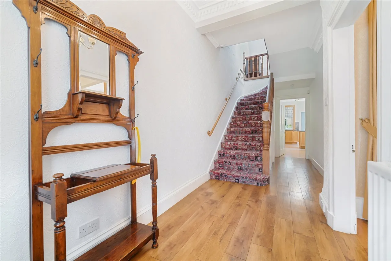 Castlepark Villas, Fairlie, North Ayrshire, KA29, photo 3