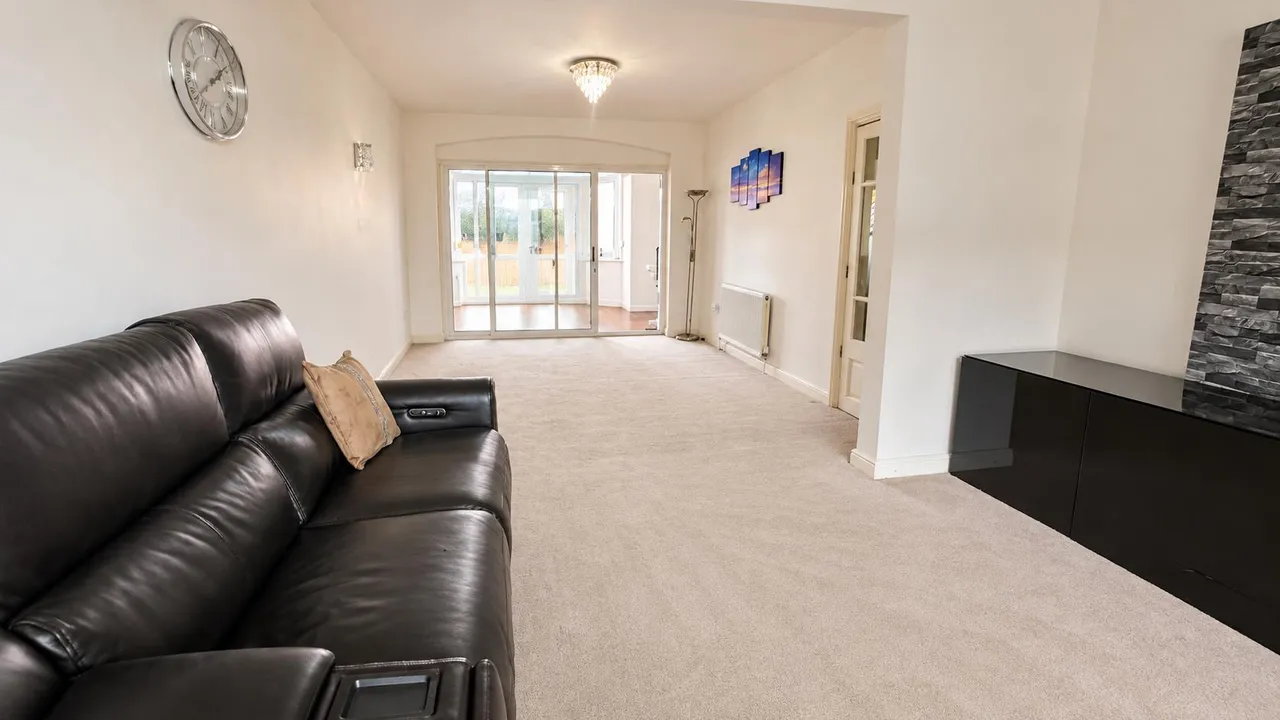 Ashburton Avenue, Seven Kings, IG3, photo 6