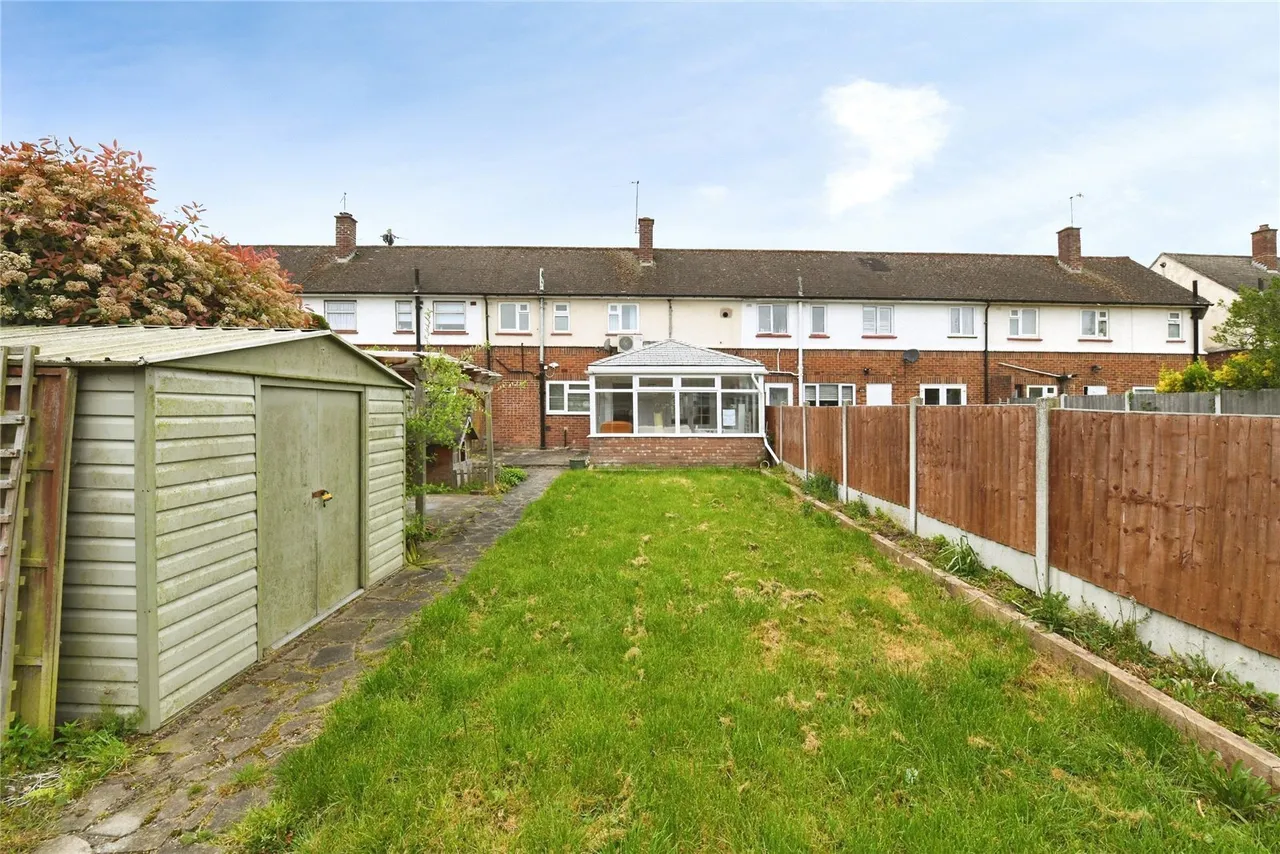 Sandringham Road, Pilgrims Hatch, Brentwood, Essex, CM15, photo 16