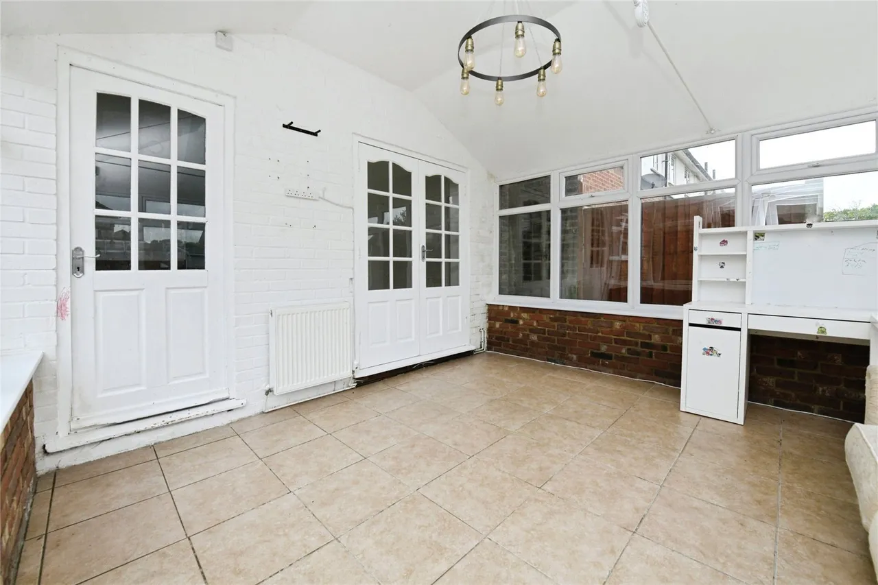 Sandringham Road, Pilgrims Hatch, Brentwood, Essex, CM15, photo 12