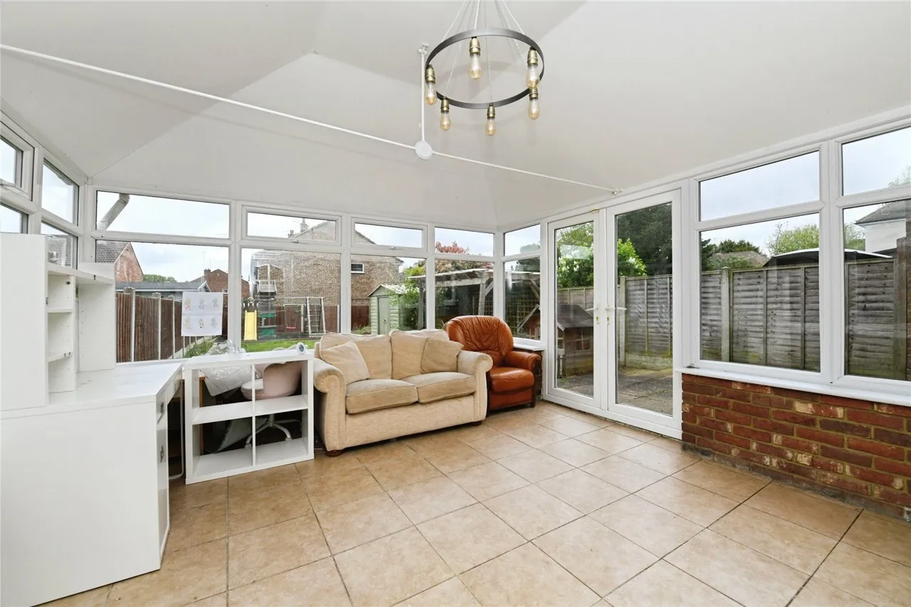 Sandringham Road, Pilgrims Hatch, Brentwood, Essex, CM15, photo 11