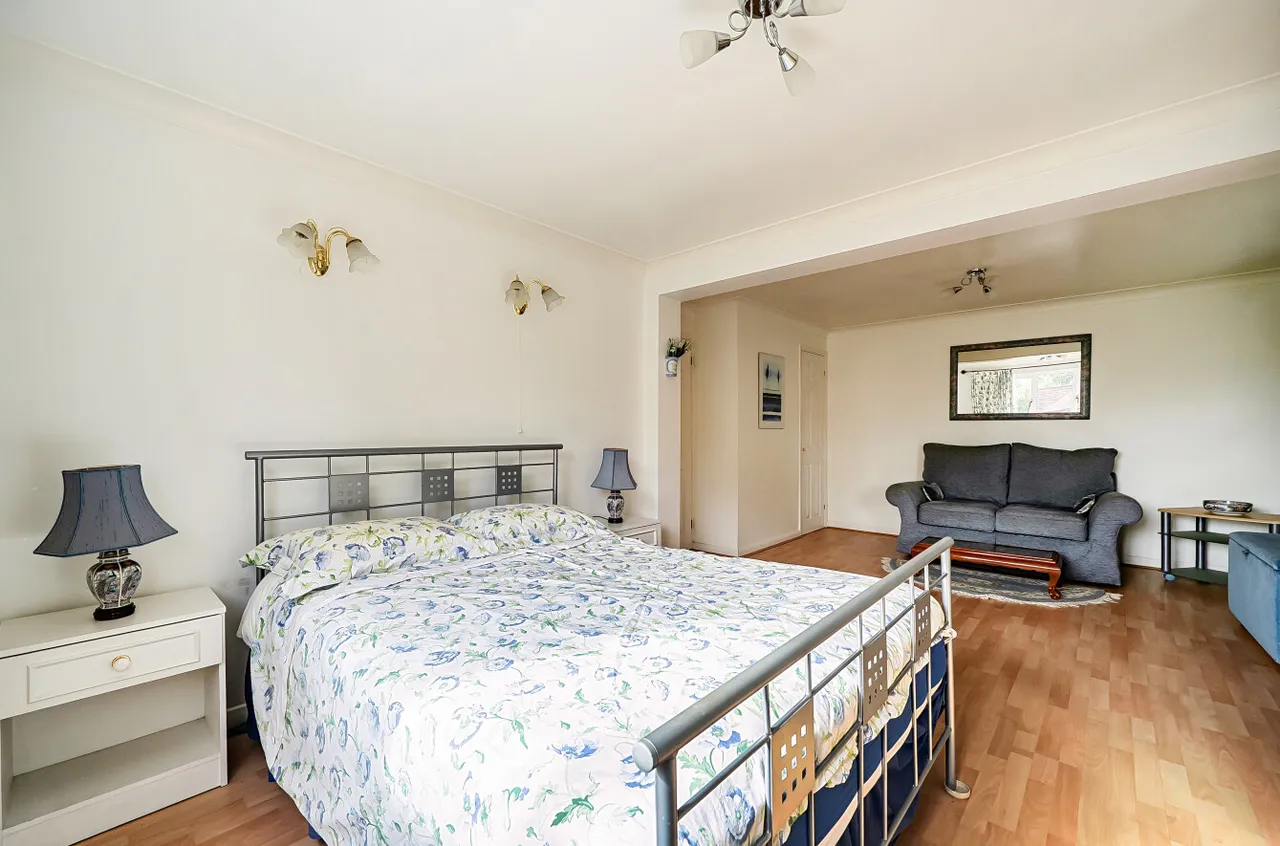 Gipsy Lane, Wokingham, RG40, photo 5