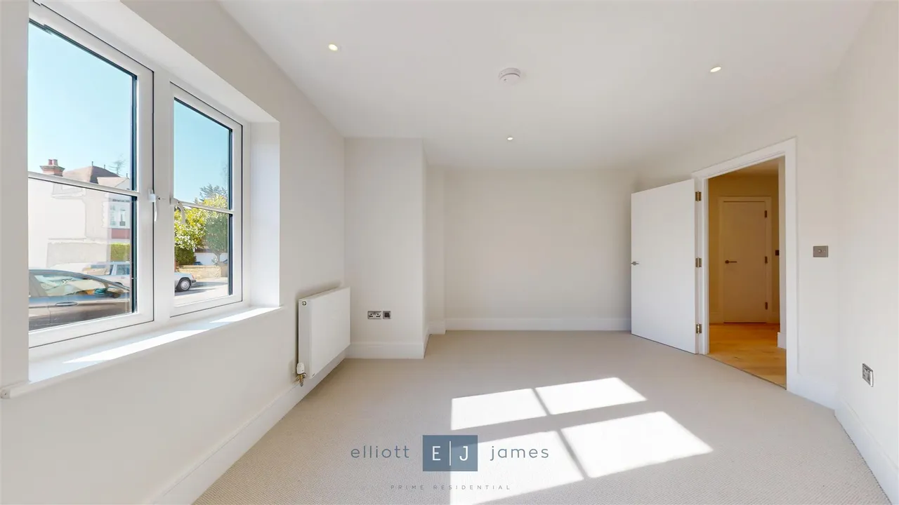 Freya Lodge, Loughton, photo 6