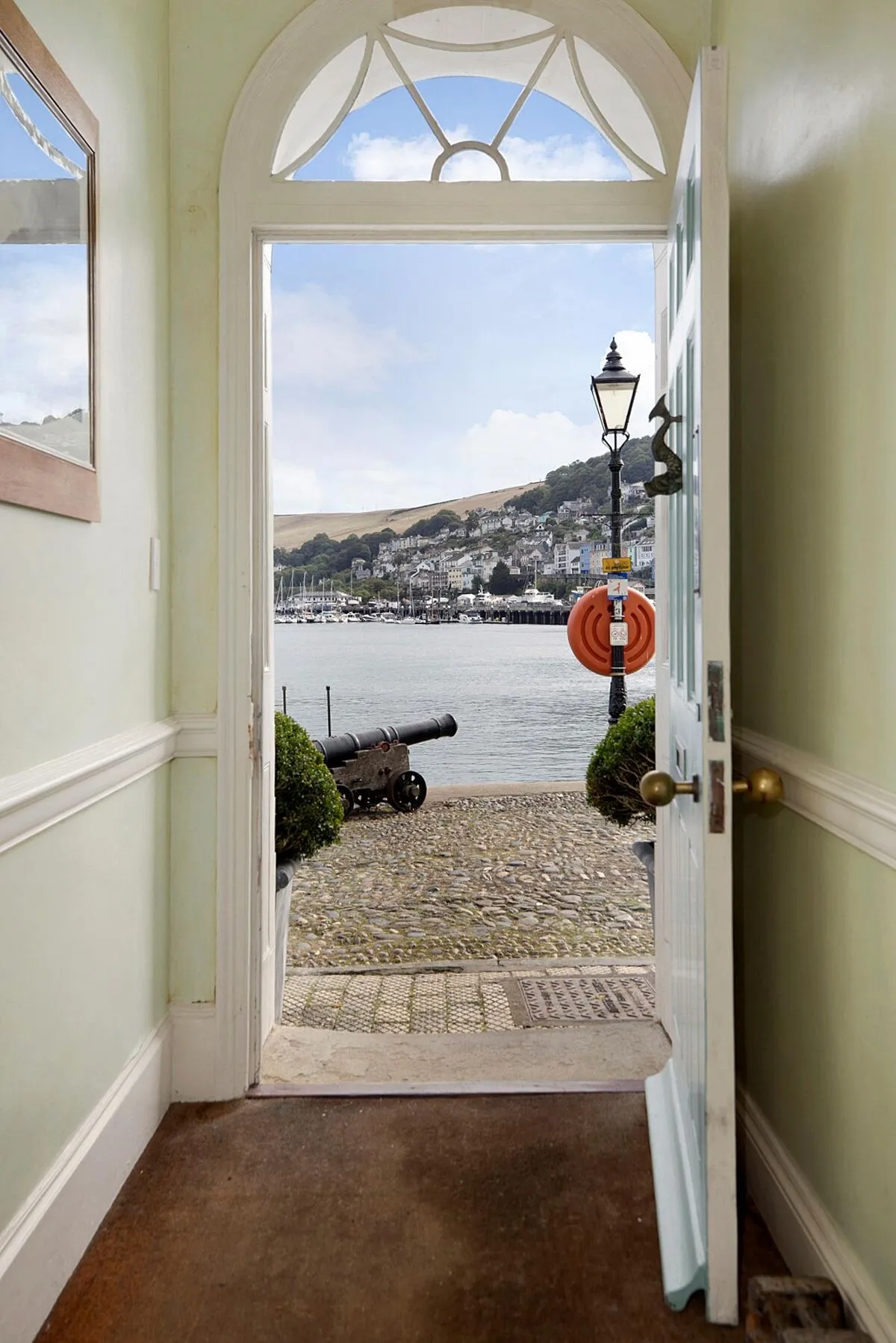 Bayards Cove, Dartmouth, TQ6, photo 12