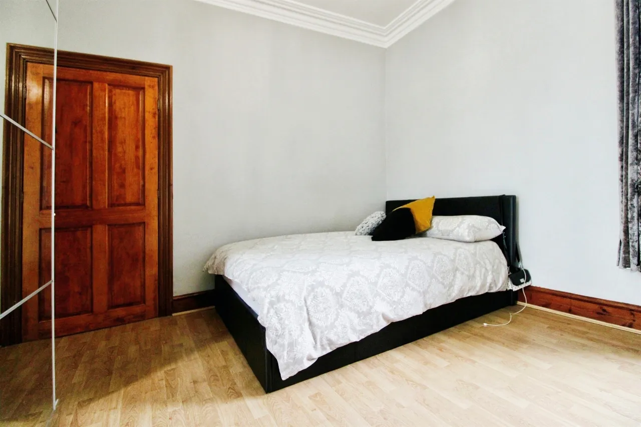 Neville Street, Cardiff, photo 10