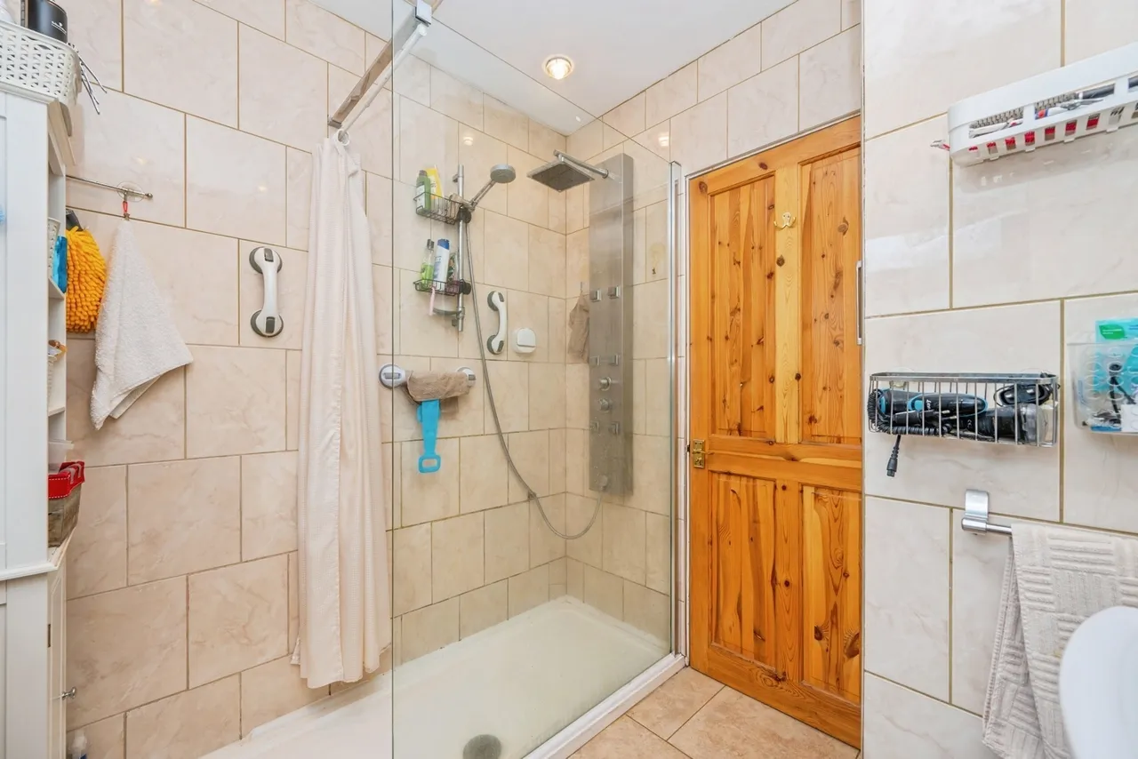 Stephenson Close, Glascote, B77, photo 15