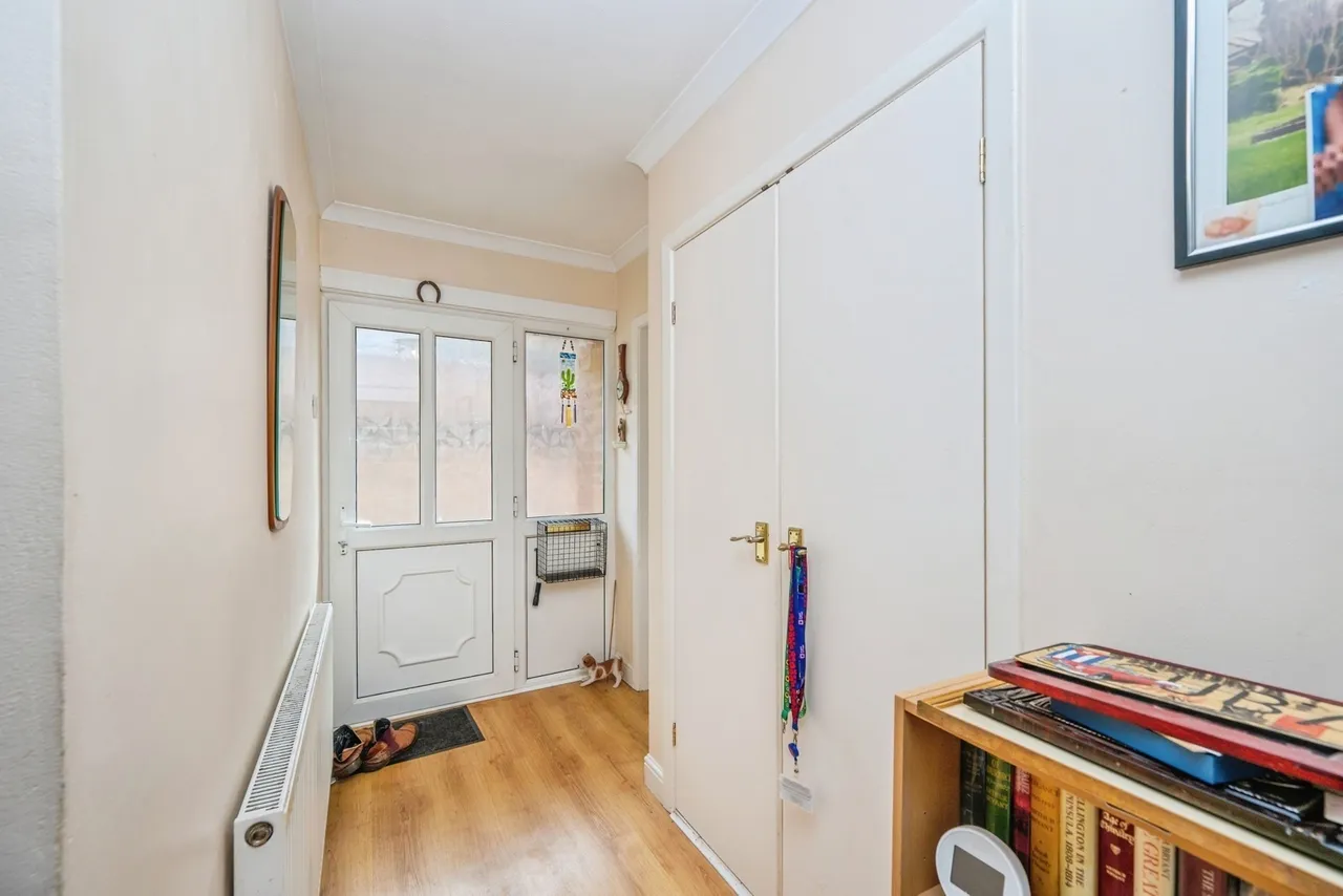 Stephenson Close, Glascote, B77, photo 13