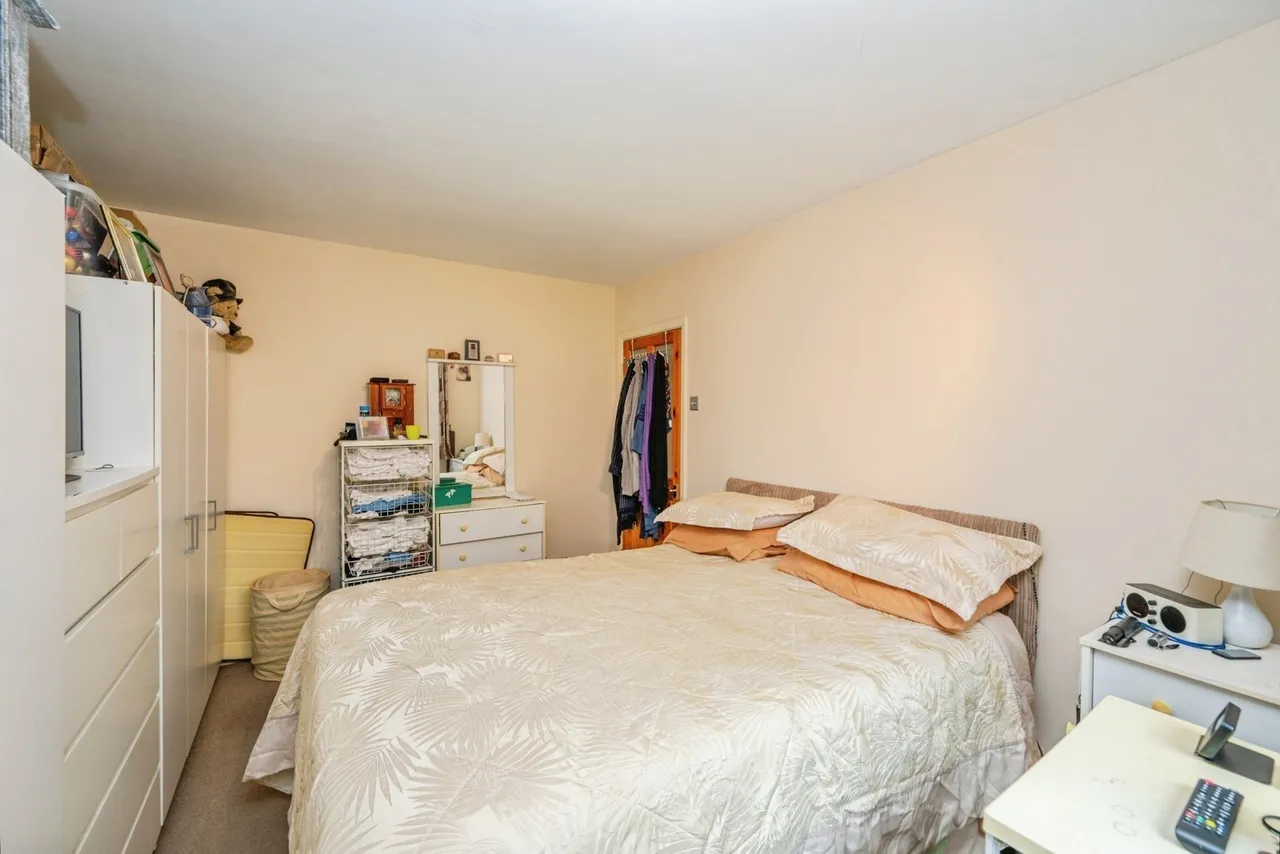 Stephenson Close, Glascote, B77, photo 4