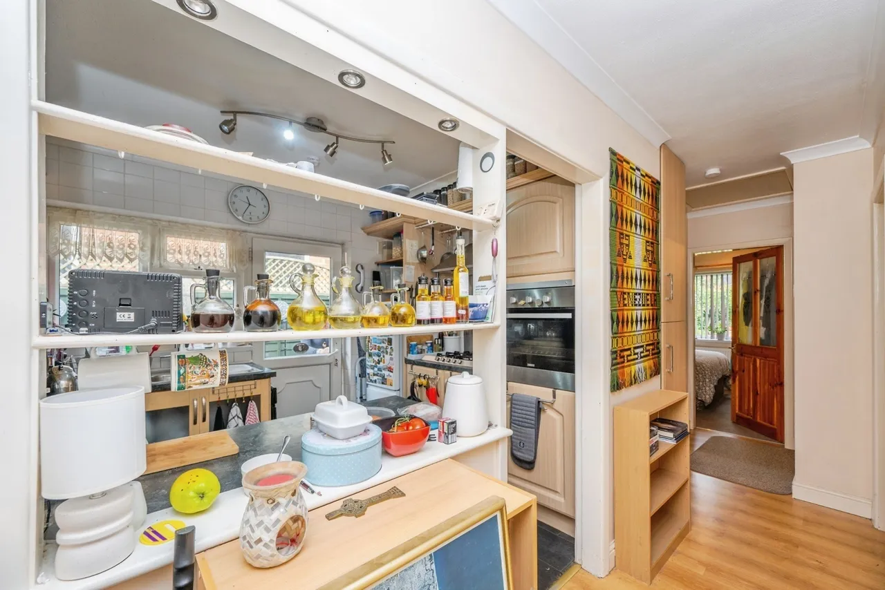 Stephenson Close, Glascote, B77, photo 14