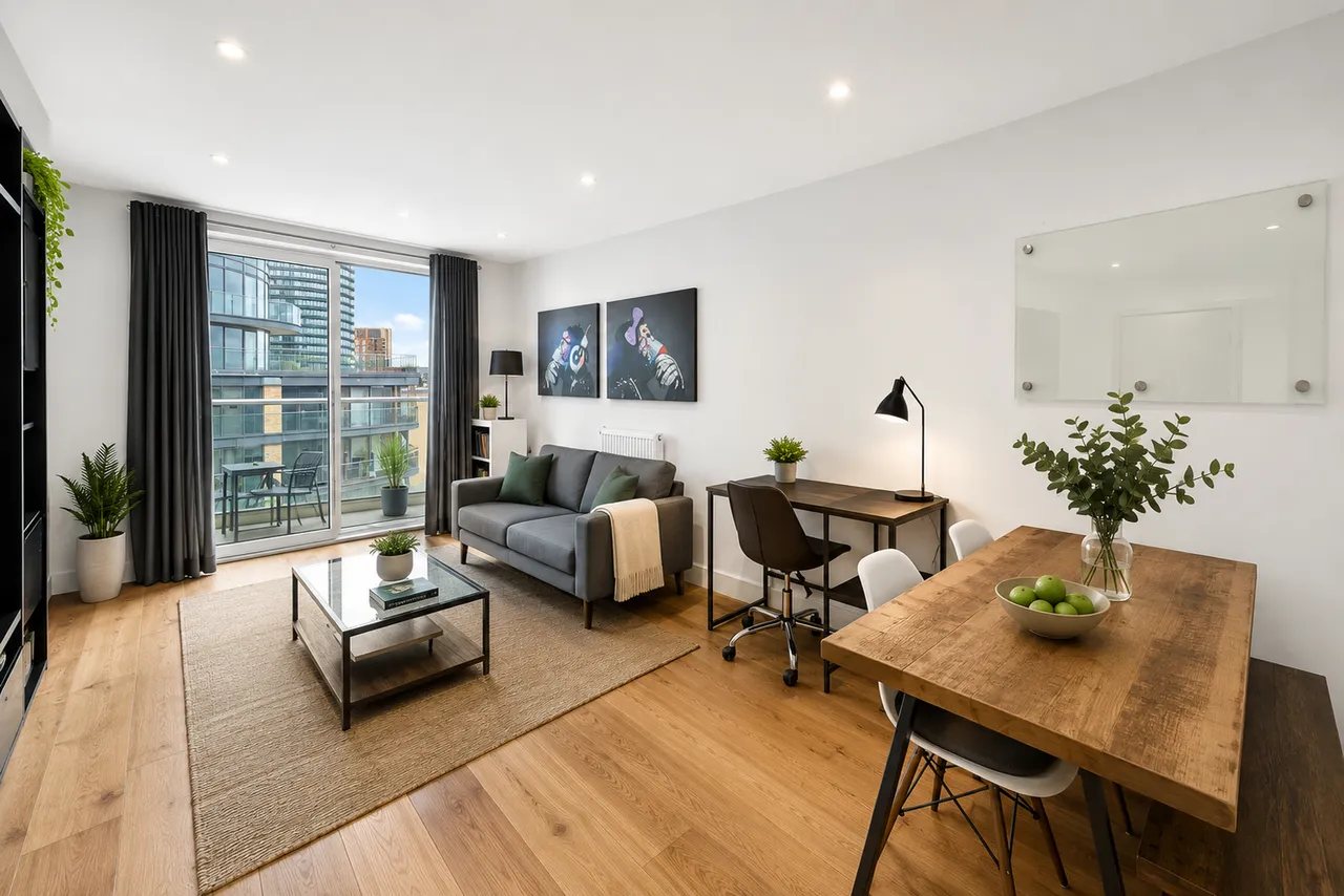 1 bed flat for sale, Duckman Tower, London, E14
