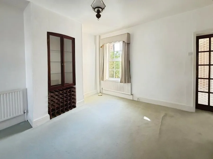 St. Lukes Road, Old Windsor, SL4, photo 12