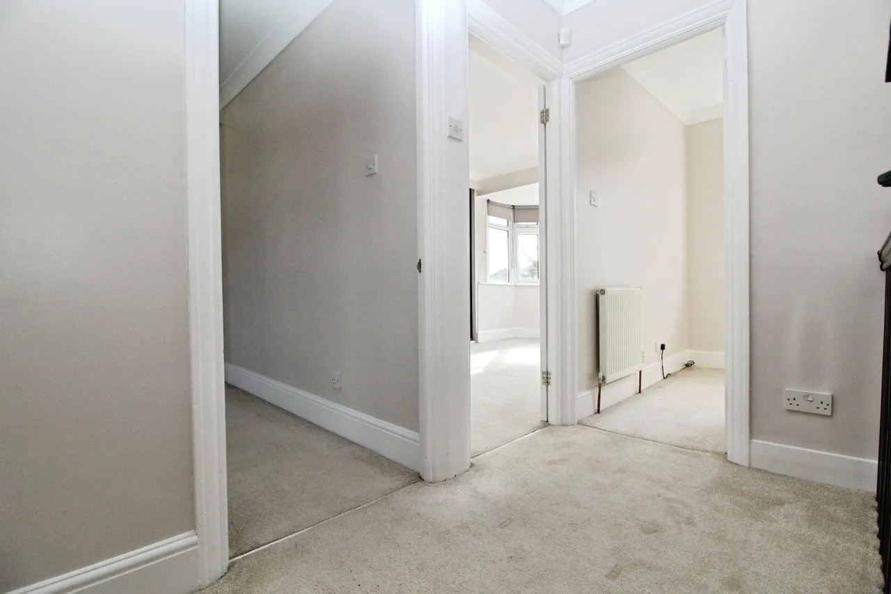 Kingsmead Avenue, Romford, Essex, RM1, photo 9