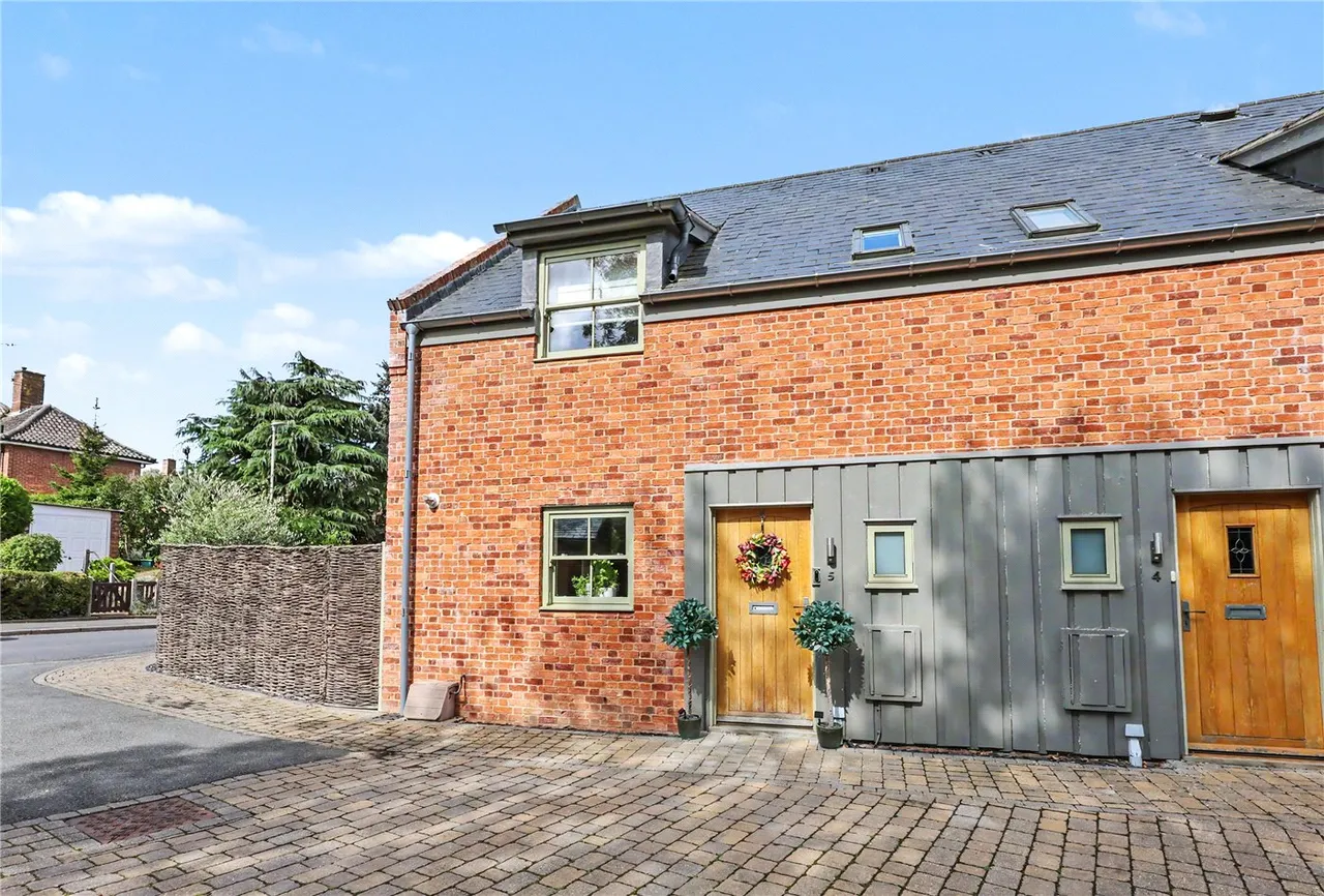 Lower Farm Court, Hellesdon Road, Norwich, Norfolk, NR6, photo 6