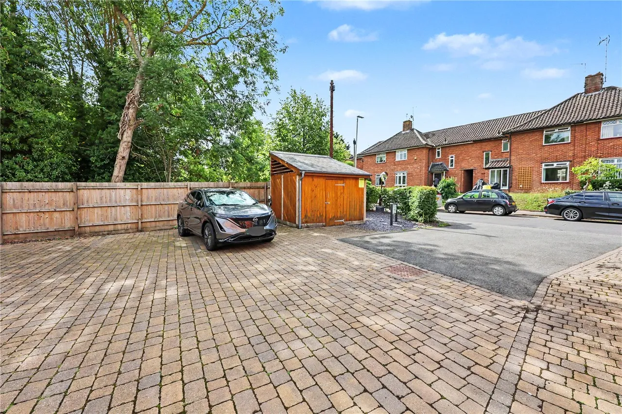 Lower Farm Court, Hellesdon Road, Norwich, Norfolk, NR6, photo 5