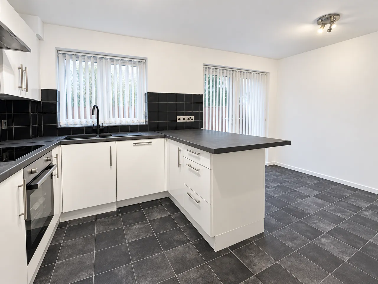 Pinewood Drive, Birmingham, B32, photo 5