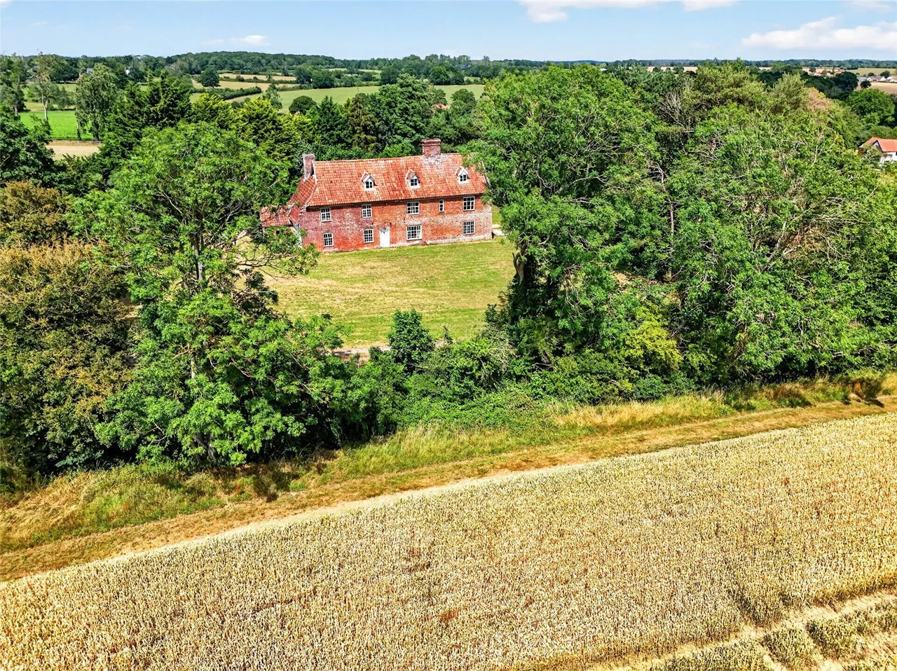 Bramfield, IP19, photo 25