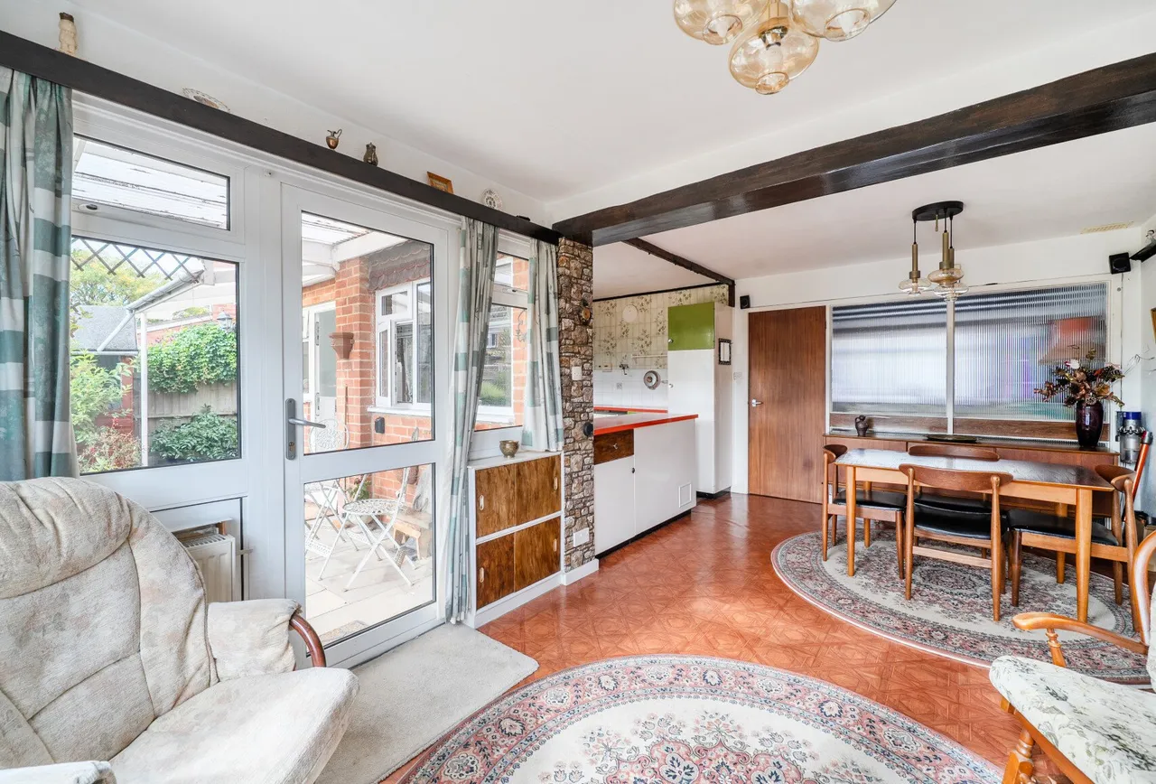 Barton Way, Gloucestershire, Up Hatherley, GL51 3QR, photo 13