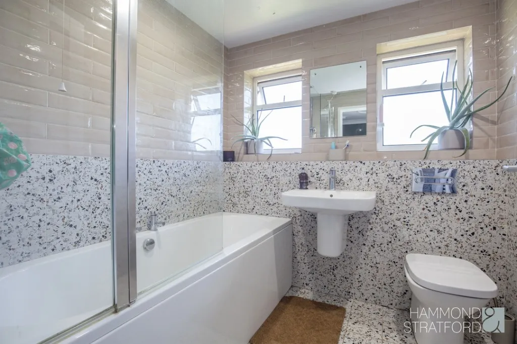 Oaklands Drive, Cringleford, photo 16