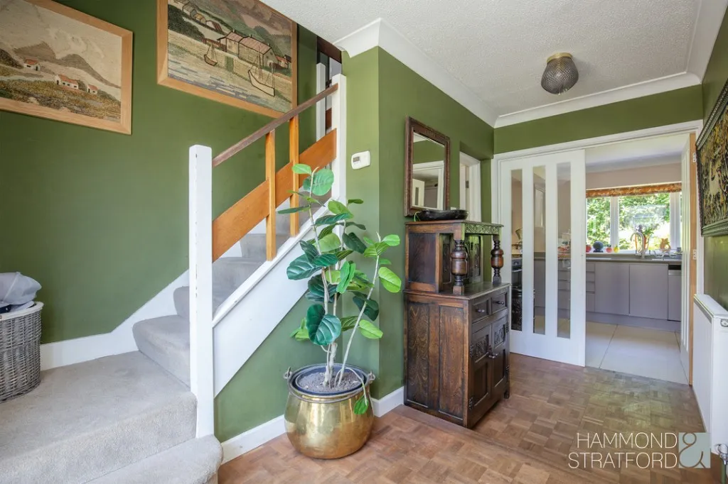 Oaklands Drive, Cringleford, photo 4
