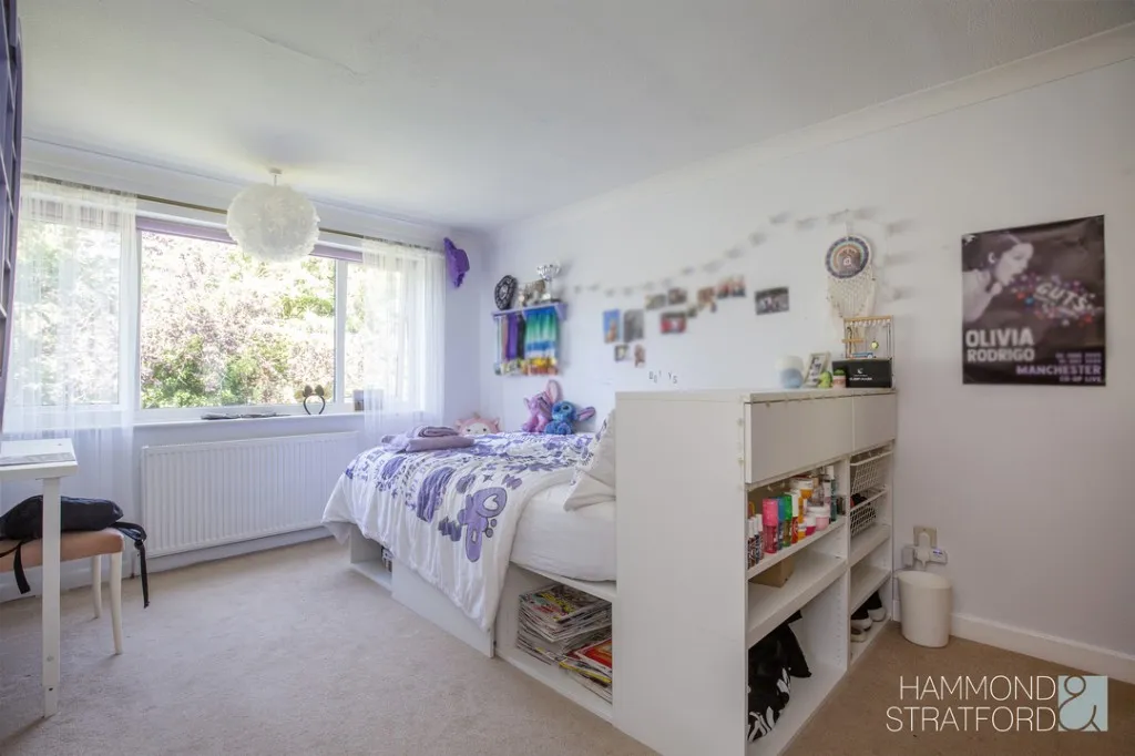 Oaklands Drive, Cringleford, photo 13