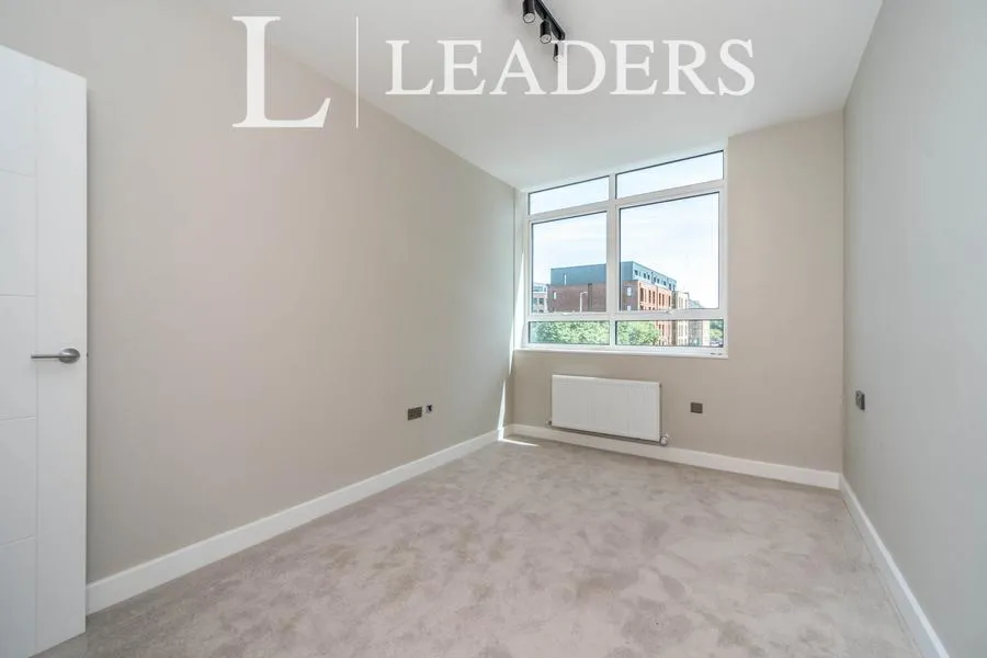 Lurke Street, Bedford, MK40, photo 6