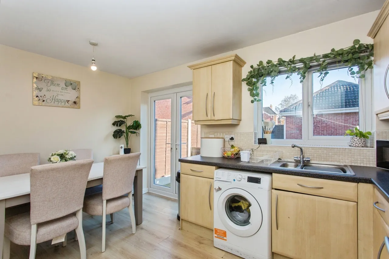 Park Close, Ribbleton, PR2, photo 3