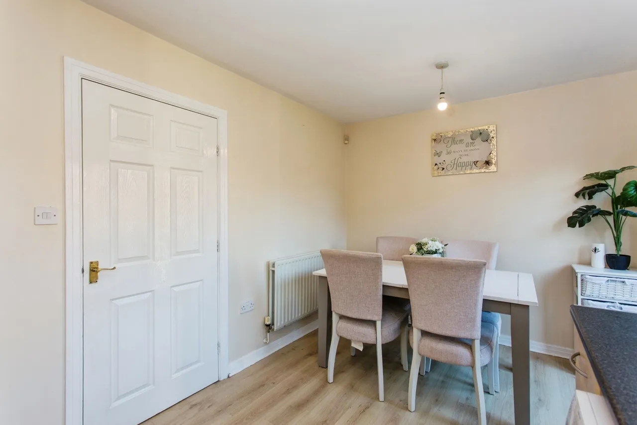 Park Close, Ribbleton, PR2, photo 8
