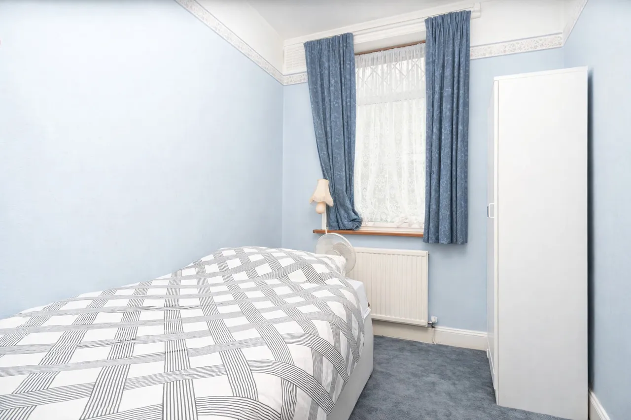 Braemar Avenue, Thornton Heath, CR7, photo 12