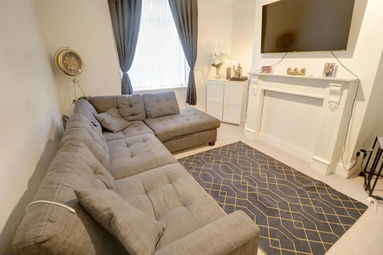 Market Street, Bacup, OL13, photo 3