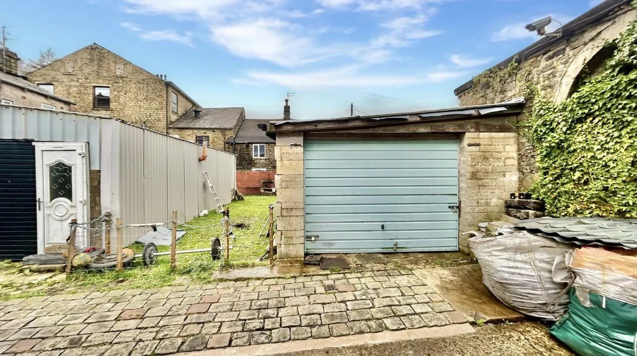 Market Street, Bacup, OL13, photo 6