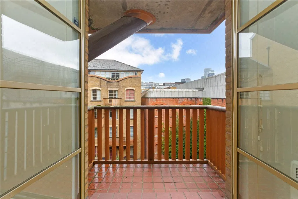 Queen Elizabeth Street, London, SE1, photo 12