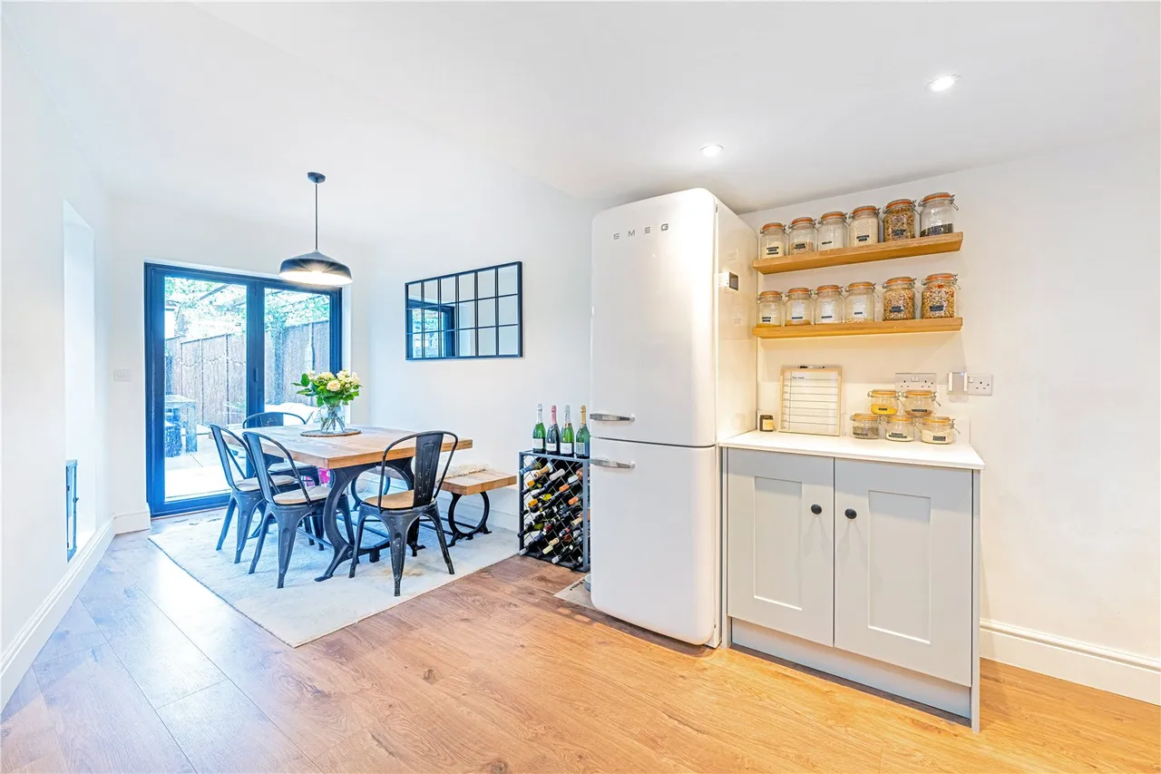 St Margaret's Grove, St Margarets, Twickenham, TW1 1JG, photo 4