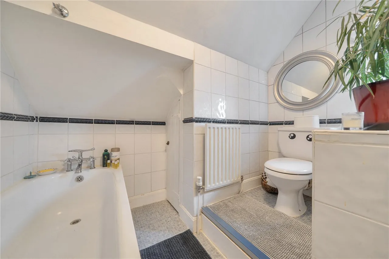 Cranmore Lane, Aldershot, GU11, photo 7
