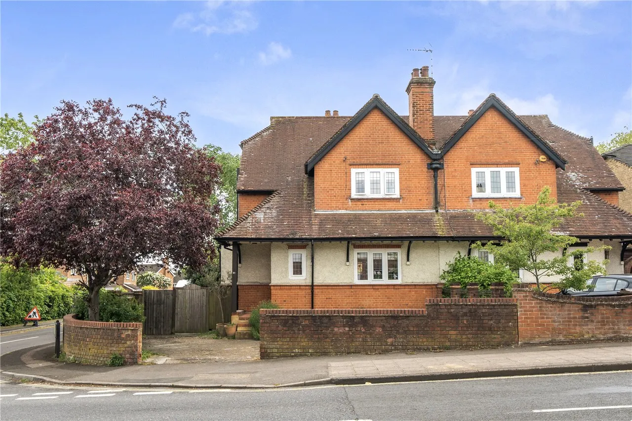 3 bed house for sale, Cranmore Lane, Aldershot, GU11