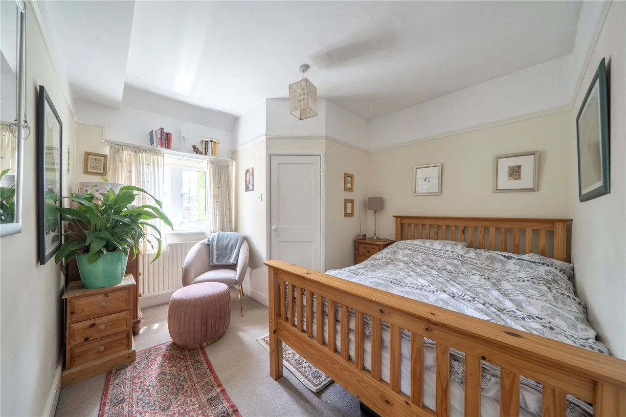 Cranmore Lane, Aldershot, GU11, photo 5