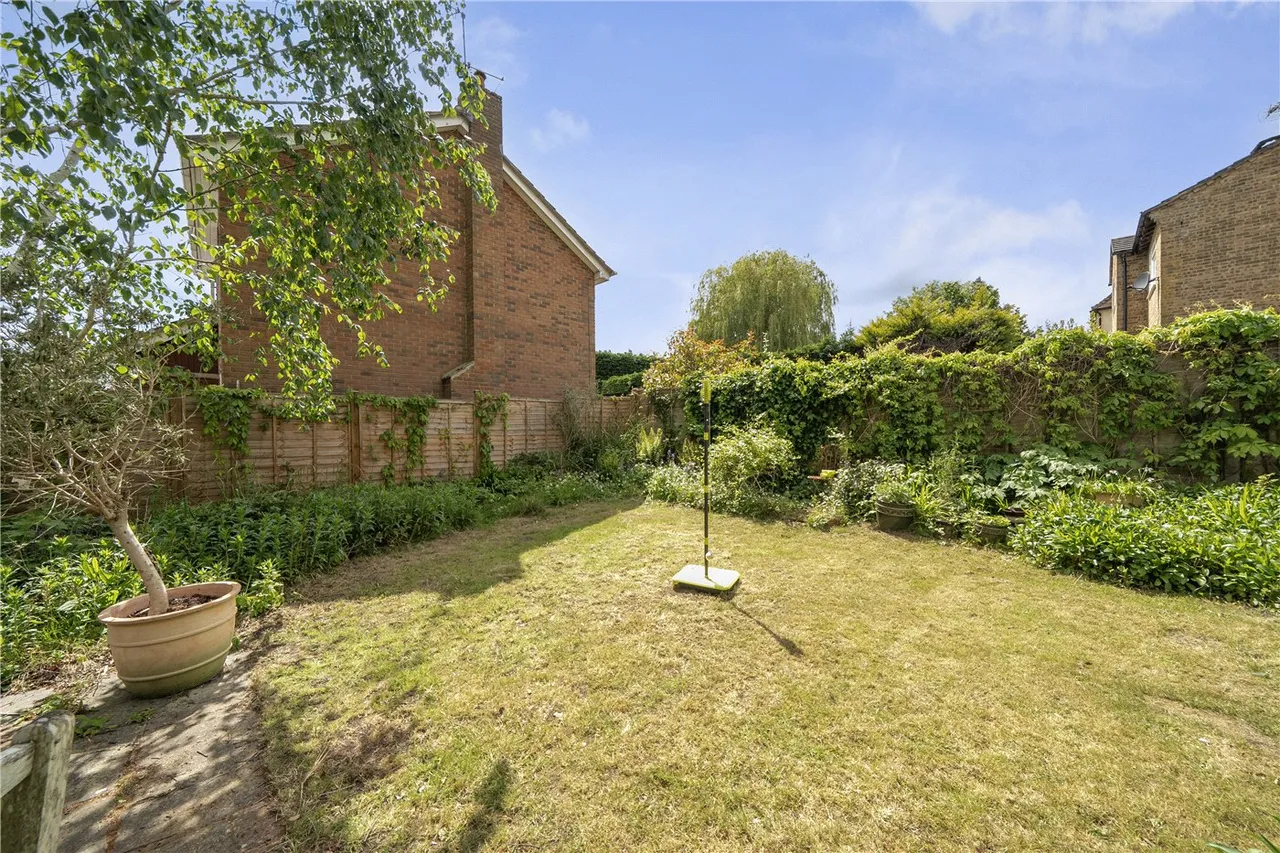 Cranmore Lane, Aldershot, GU11, photo 10