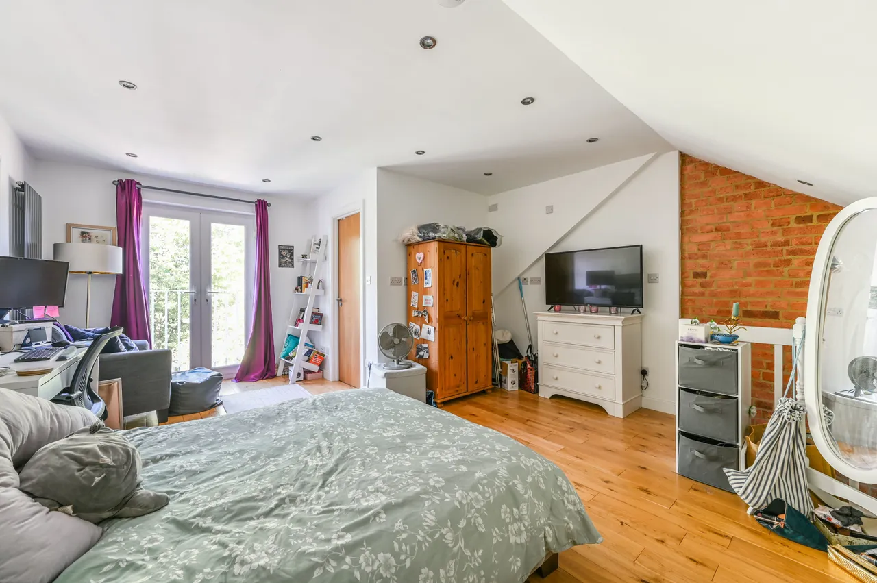 18 Langton Road, London, photo 9