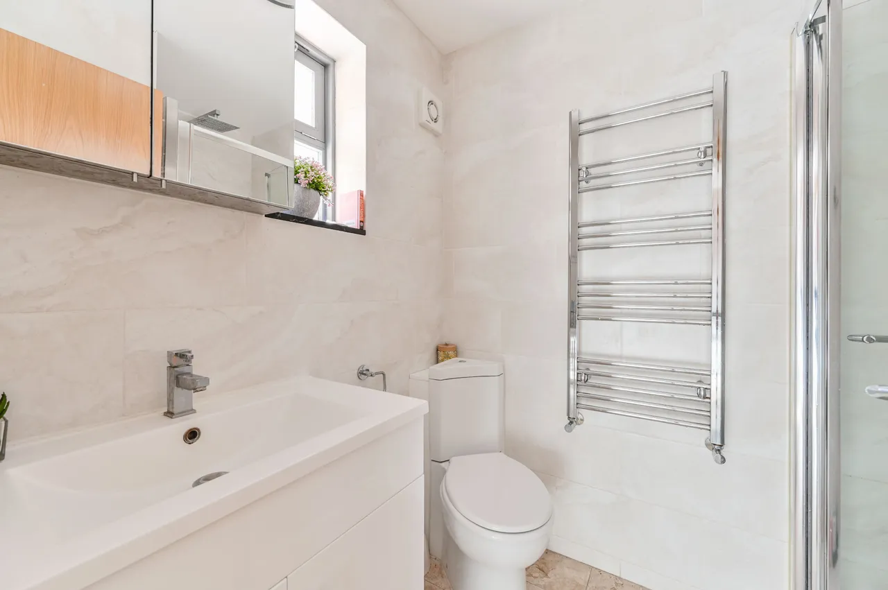 18 Langton Road, London, photo 12